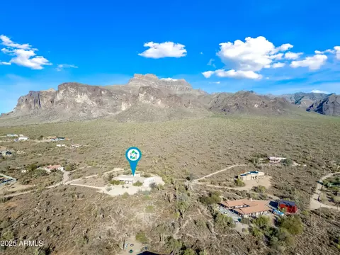 View/Area - 148 N La Barge Rd, Apache Junction, AZ 85119 photo 5 of 6