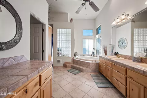 Bath - 148 N La Barge Rd, Apache Junction, AZ 85119 photo 1 of 5