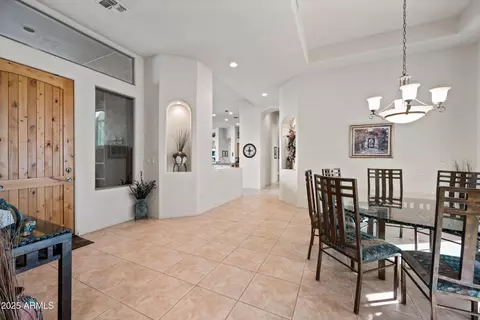 Entry Way - 148 N La Barge Rd, Apache Junction, AZ 85119 photo 5 of 10