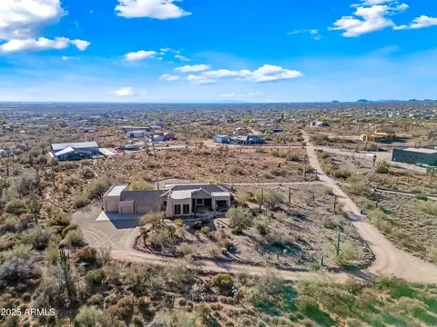 View/Area - 148 N La Barge Rd, Apache Junction, AZ 85119 photo 2 of 6