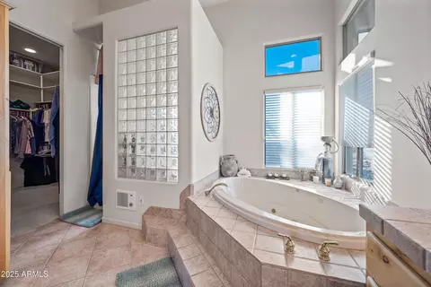 Bath - 148 N La Barge Rd, Apache Junction, AZ 85119 photo 3 of 5