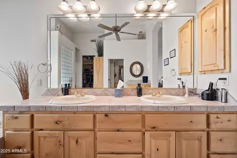 Bath - 148 N La Barge Rd, Apache Junction, AZ 85119 photo 2 of 5