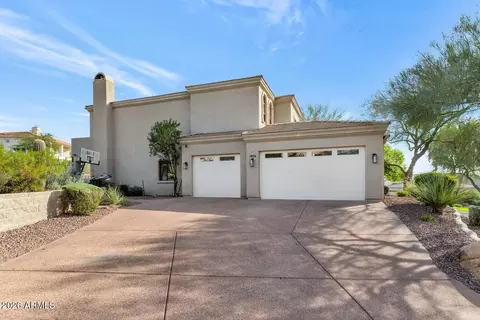 Exterior - 1404 E Michelle Dr, Phoenix, AZ 85022 photo 2 of 4