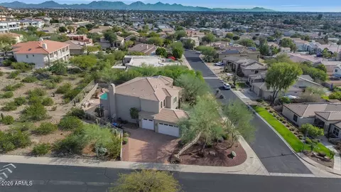View/Area - 1404 E Michelle Dr, Phoenix, AZ 85022 photo 2 of 7