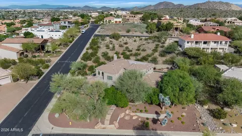 View/Area - 1404 E Michelle Dr, Phoenix, AZ 85022 photo 3 of 7