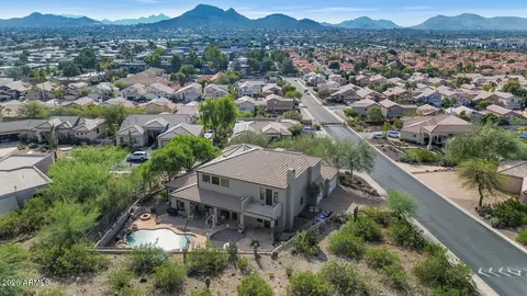 View/Area - 1404 E Michelle Dr, Phoenix, AZ 85022 photo 5 of 7