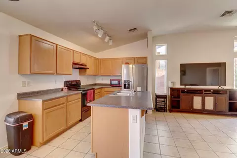 Kitchen - 6610 E University Dr #111, Mesa, AZ 85205 photo 2 of 2