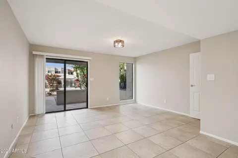 935 N Granite Reef Rd #89, Scottsdale, AZ 85257