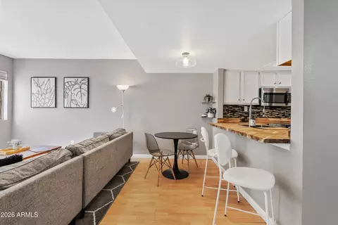 Dining - 604 E Weber Dr #18, Tempe, AZ 85281 photo 1 of 1