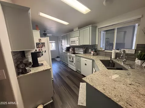 2400 E Baseline Ave #80, Apache Junction, AZ 85119 photo 8