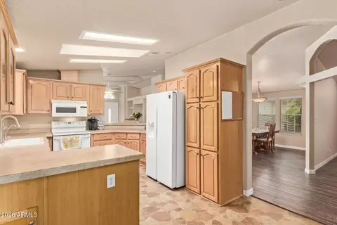 3301 S Goldfield Rd #4028, Apache Junction, AZ 85119 photo 4