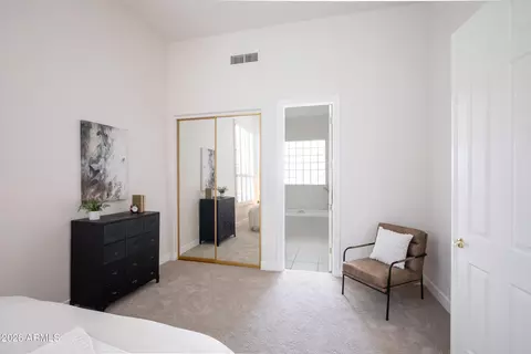 Bedroom - 3124 E Squaw Peak Cir, Phoenix, AZ 85016 photo 6 of 7
