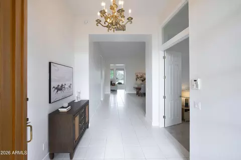 Entry Way - 3124 E Squaw Peak Cir, Phoenix, AZ 85016 photo 1 of 2