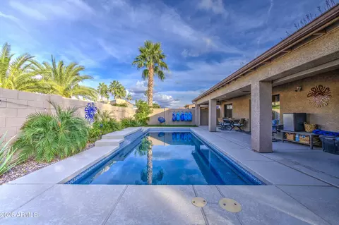 380 W 14th Ave, Apache Junction, AZ 85120