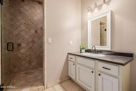 Bath - 630 E Pony Ln, Gilbert, AZ 85295 photo 7 of 7