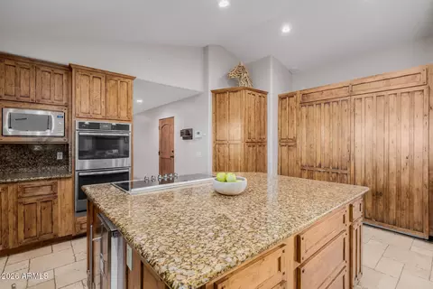 Kitchen - 630 E Pony Ln, Gilbert, AZ 85295 photo 3 of 5