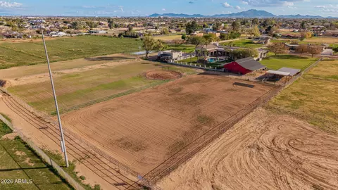 View/Area - 630 E Pony Ln, Gilbert, AZ 85295 photo 2 of 4