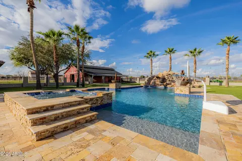 Exterior - 630 E Pony Ln, Gilbert, AZ 85295 photo 6 of 14