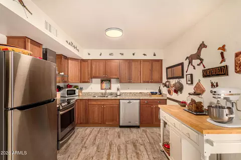 Kitchen - 9638 E Adobe Rd, Mesa, AZ 85207 photo 1 of 3