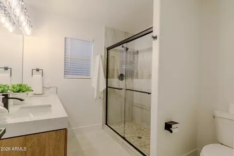 Bath - 1533 E Windsong Dr, Phoenix, AZ 85048 photo 2 of 3