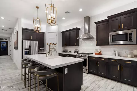 21514 N 58th St, Phoenix, AZ 85054