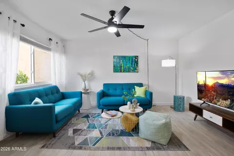8055 E Thomas Rd #D105, Scottsdale, AZ 85251