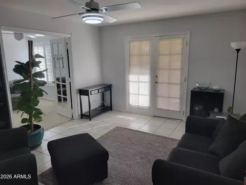 5518 E Lindstrom Ln #1009, Mesa, AZ 85215