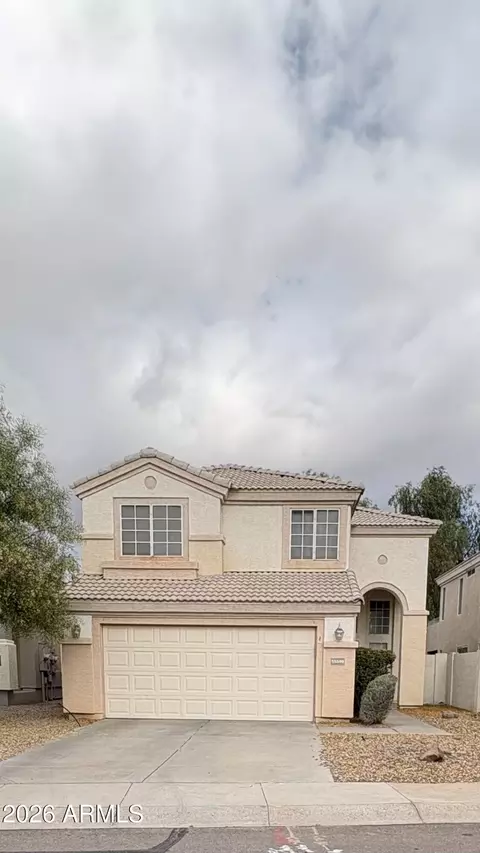 13590 W Desert Flower Dr, Goodyear, AZ 85395