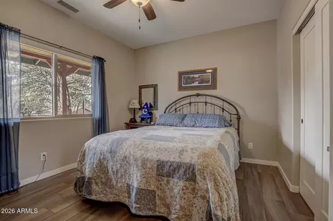 Bedroom - 6008 W South Rd, Pine, AZ 85544 photo 4 of 4