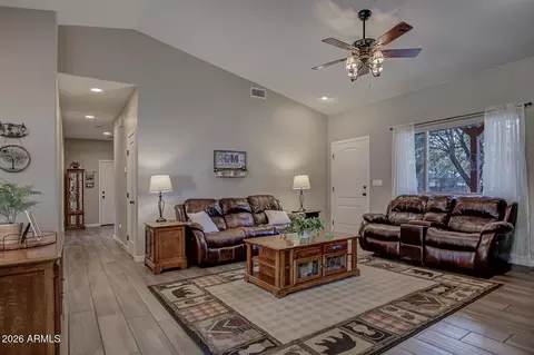 Living - 6008 W South Rd, Pine, AZ 85544 photo 5 of 5