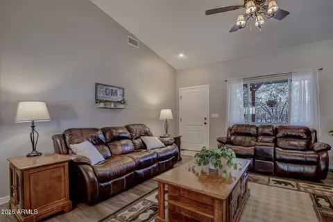 Living - 6008 W South Rd, Pine, AZ 85544 photo 4 of 5