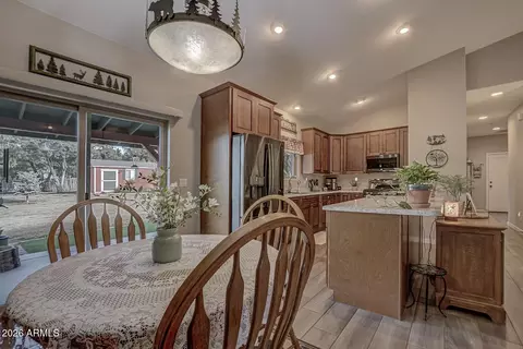 Dining - 6008 W South Rd, Pine, AZ 85544 photo 2 of 2