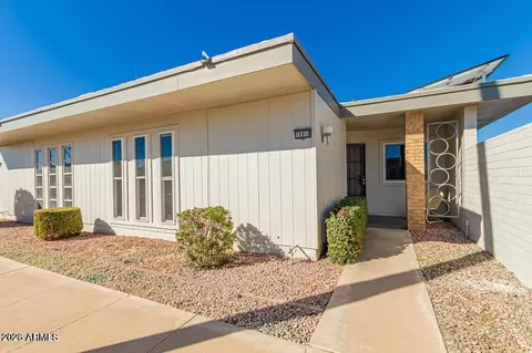 10918 W Coggins Dr, Sun City, AZ 85351