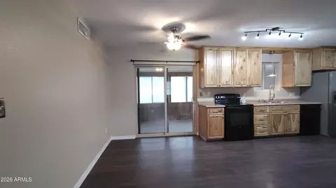 Living - 1281 S Delaware Dr, Apache Junction, AZ 85120 photo 6 of 6