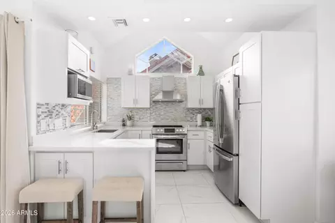 Kitchen - 1633 E Lakeside Dr #45, Gilbert, AZ 85234 photo 1 of 3