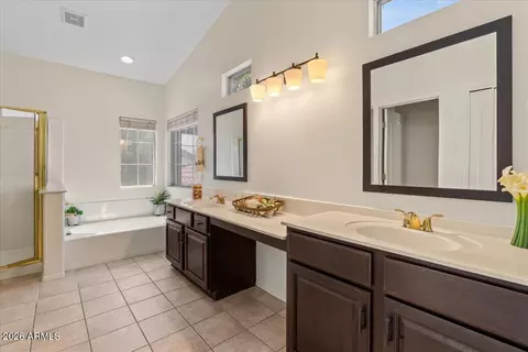 Bath - 1349 E Catamaran Dr, Gilbert, AZ 85234 photo 1 of 4