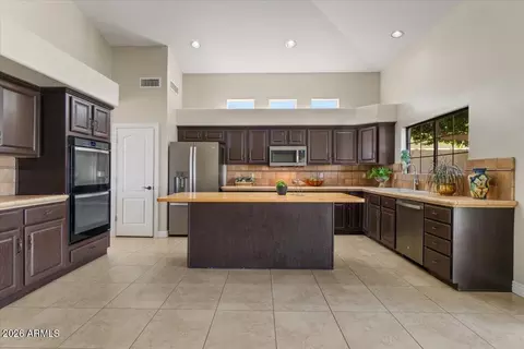 Kitchen - 1349 E Catamaran Dr, Gilbert, AZ 85234 photo 1 of 2