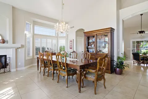 Dining - 1349 E Catamaran Dr, Gilbert, AZ 85234 photo 2 of 2