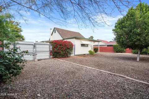 Exterior - 1733 E Harvard St, Phoenix, AZ 85006 photo 8 of 8