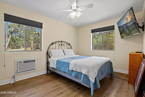 Bedroom - 3690 N Cemetery Rd, Pine, AZ 85544 photo 1 of 3