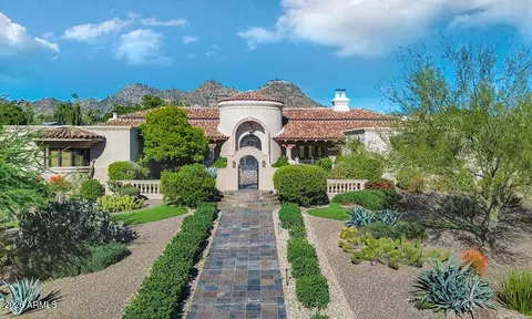 4214 E Claremont Ave, Paradise Valley, AZ 85253