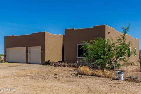 25535 W Hunter Dr, Wittmann, AZ 85361