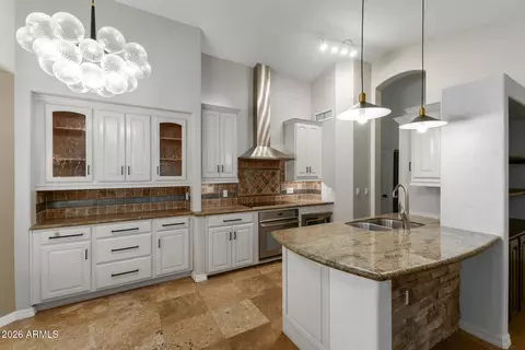 Kitchen - 16426 S 29th St, Phoenix, AZ 85048 photo 1 of 2