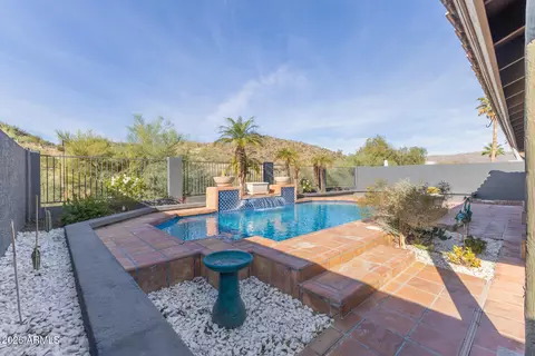 Exterior - 16426 S 29th St, Phoenix, AZ 85048 photo 5 of 7