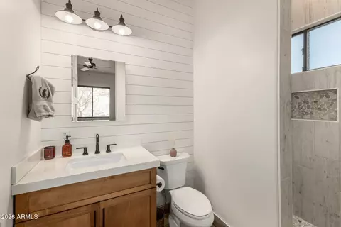 Bath - 1520 E Magellan Dr, New River, AZ 85087 photo 9 of 11