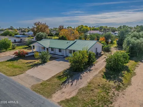 View/Area - 13839 E Morgan Dr, Gilbert, AZ 85295 photo 1 of 9