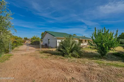 Exterior - 13839 E Morgan Dr, Gilbert, AZ 85295 photo 7 of 12