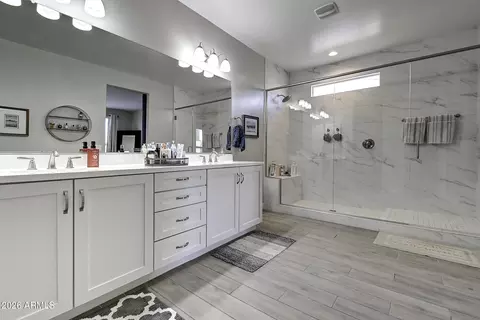 Bath - 2140 E Alameda Rd, Phoenix, AZ 85024 photo 2 of 7