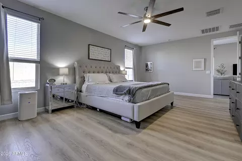 Bedroom - 2140 E Alameda Rd, Phoenix, AZ 85024 photo 1 of 8