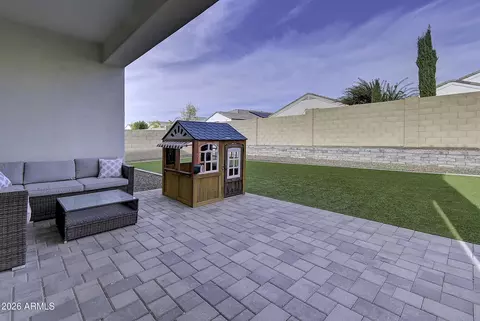 Exterior - 2140 E Alameda Rd, Phoenix, AZ 85024 photo 3 of 9